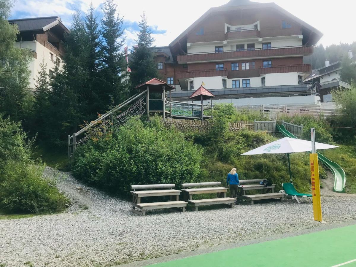 The Mountain Home ヘルマゴル エクステリア 写真